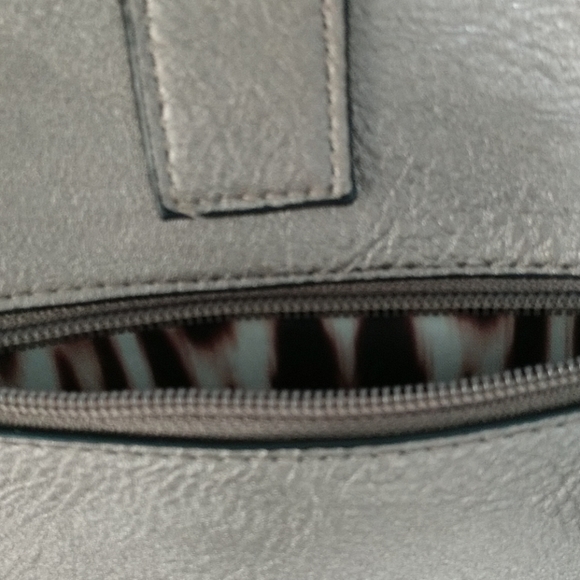 Nicole Miller Purse - Picture 3 of 8